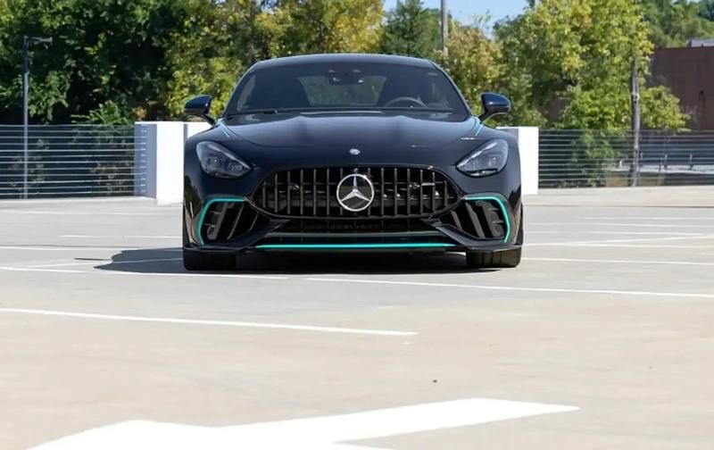 Noir Nouvelle 2025 Mercedes AMG GT AMG Coupé | 230 500 € - Image 1/4