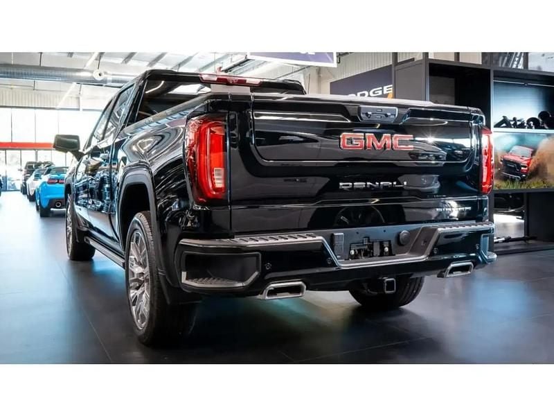 Nouvelle GMC Sierra 2025 Noir Pick-up