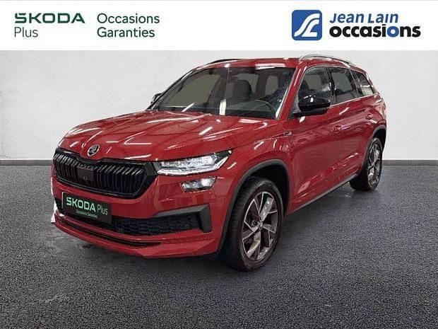 Rouge Utilisé 2023 Skoda Kodiaq SportLine SUV | 35 290 € (Prix juste) - Image 1/4