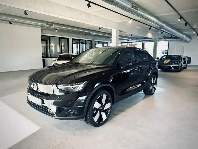 Noir Utilisé 2023 Volvo EC40 SUV | 47 970 € (Prix juste) - Image 1/4
