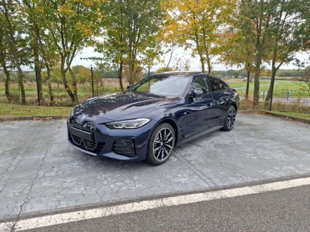 Utilisé 2024 BMW i4 M Sport Berline | 52 890 € (Prix cher) - Image 1/4