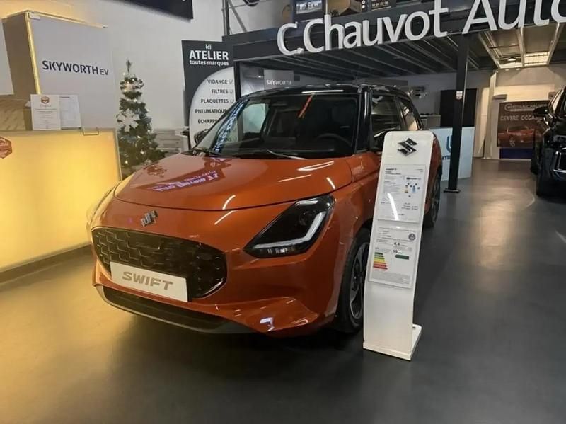 Orange Nouvelle 2025 Suzuki Swift Berline | 20 140 € (Prix assez cher) - Image 1/4