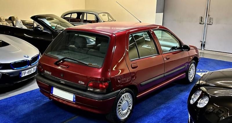 Occasion Renault Clio 90 ch (66 kW) 1996 Citadine