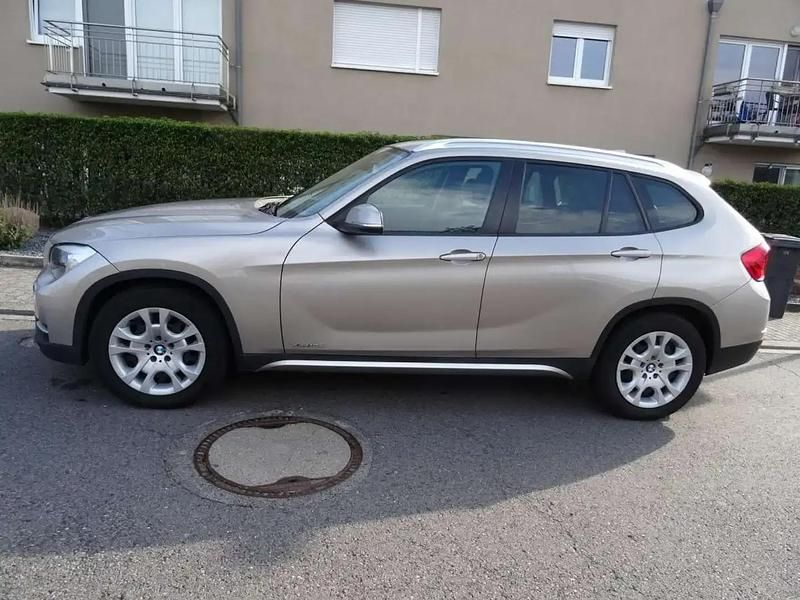 Beige Utilisé 2014 BMW X1 SUV | 14 900 € (Prix cher) - Image 1/4