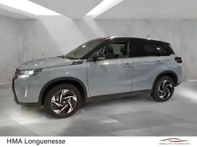 So'color ice grayish blue/black métal Nouvelle 2025 Suzuki Vitara Style SUV | 24 490 € (Prix assez cher) - Image 1/4