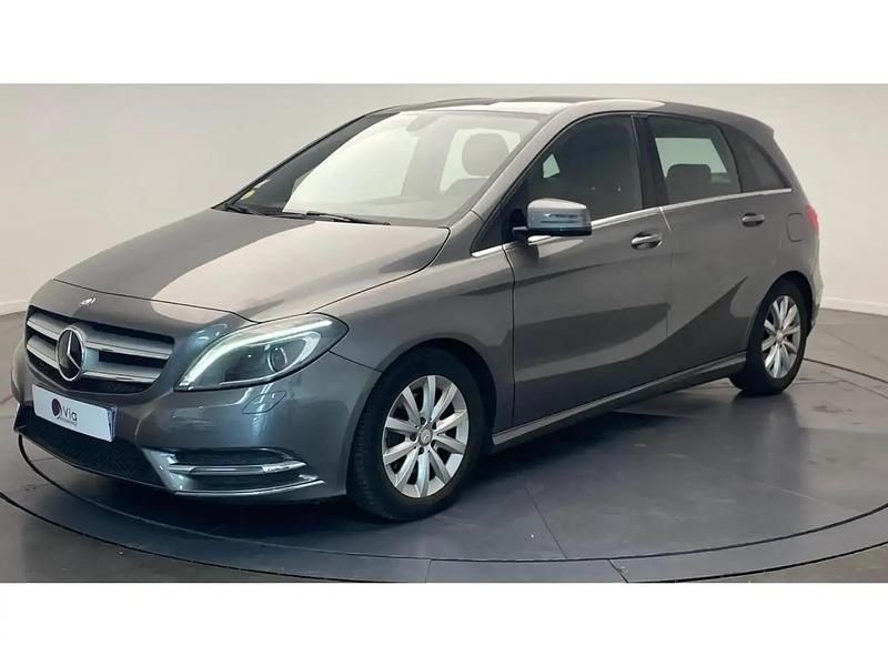Gris Utilisé 2013 Mercedes B180 Monospace | 9 490 € - Image 1/4