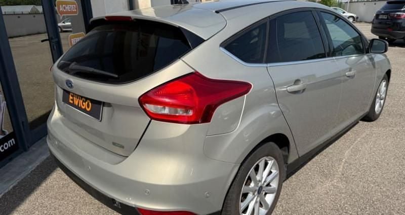 Occasion Ford Focus Titanium 125 ch (91 kW) 2017 Beige Berline