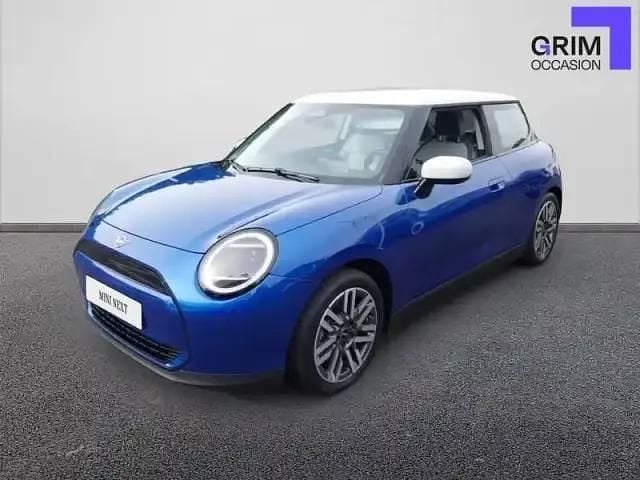 Blazing blue Occasion 2024 Mini Cooper Citadine | 24 890 € (Super prix) - Image 1/4