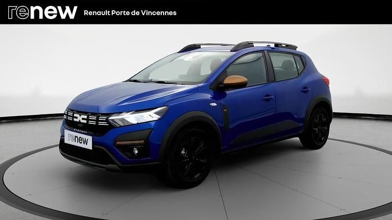 Bleu Utilisé 2025 Dacia Sandero Extreme Citadine | 17 990 € (Prix assez cher) - Image 1/4