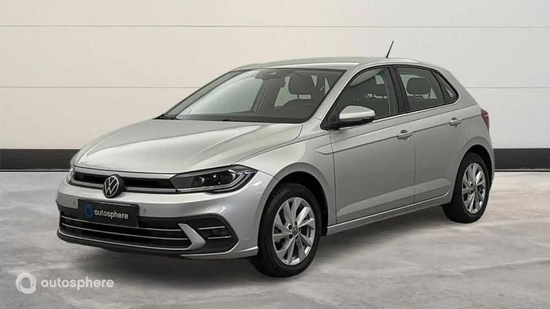 Gris Utilisé 2023 VW Polo Style Berline | 18 999 € (Prix juste) - Image 1/4