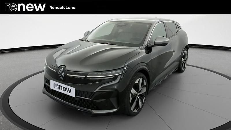 Noir Utilisé 2022 Renault Mégane Techno Berline | 22 990 € (Bon prix) - Image 1/4
