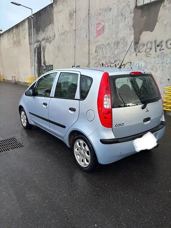 Occasion Mitsubishi Colt Invite 95 ch (69 kW) 2006 Berline