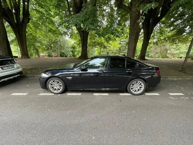 Image 2/4