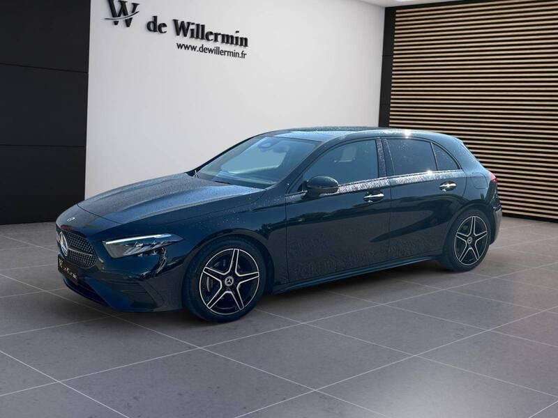 Noir Utilisé 2024 Mercedes A180 Berline | 35 490 € (Prix assez cher) - Image 1/3