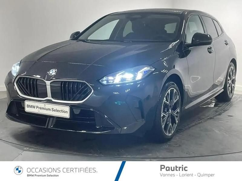 Noir Nouvelle 2025 BMW 116 M Sport Citadine | 33 900 € (Prix juste) - Image 1/4