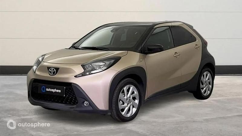 Utilisé 2022 Toyota Aygo Design Citadine | 15 990 € (Prix juste) - Image 1/4