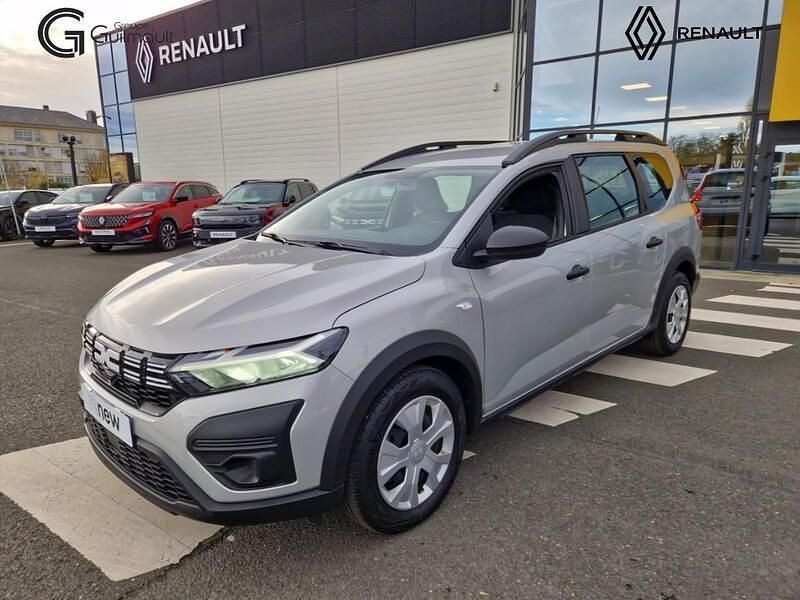 Gris Occasion 2023 Dacia Jogger Essentiel Monospace | 16 990 € (Prix juste) - Image 1/4