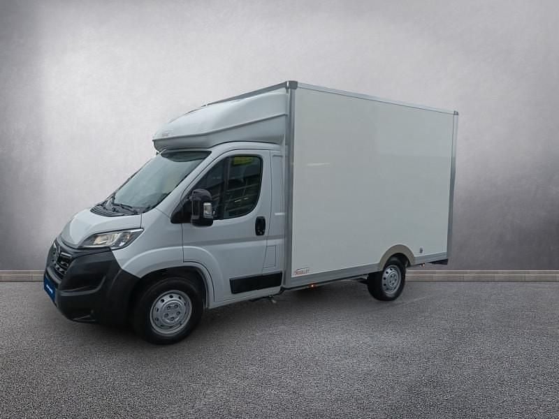 Nouvelle 2024 Opel Movano S Van | 37 800 € (Prix cher) - Image 1/4