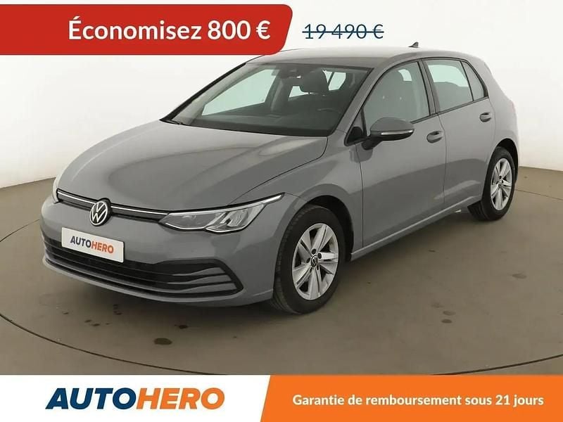 Gris Occasion 2020 VW Golf Life Berline | 18 690 € (Prix juste) - Image 1/2