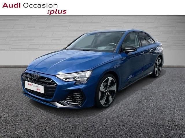Bleu ascari métallisé Utilisé 2025 Audi A3 S-Line Berline | 37 900 € - Image 1/4