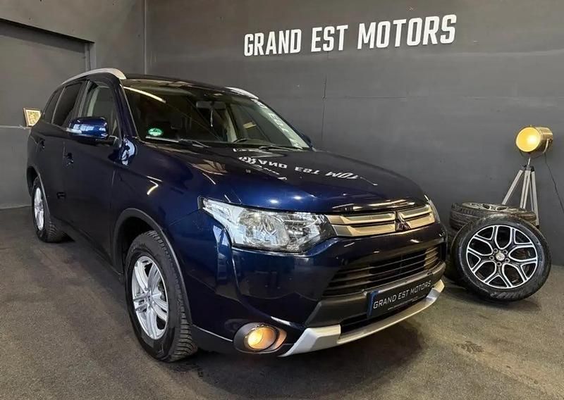Bleu Occasion 2014 Mitsubishi Outlander Plus SUV | 10 990 € - Image 1/4