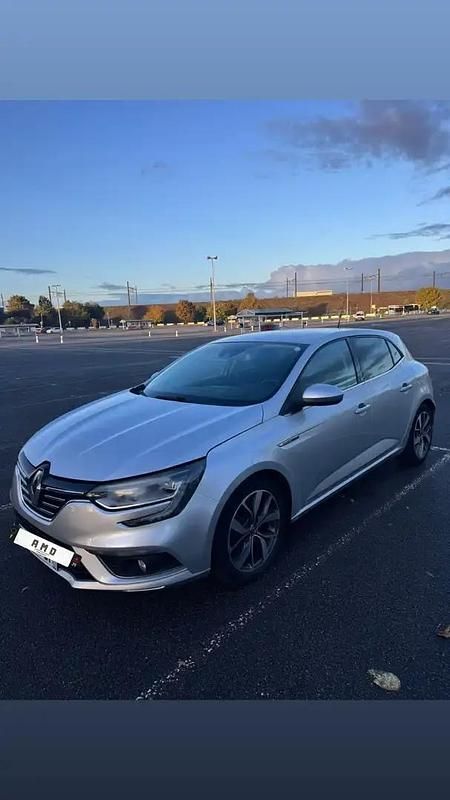 Utilisé 2016 Renault Mégane IV Intens Berline | 9 000 € (Prix assez cher) - Image 1/4