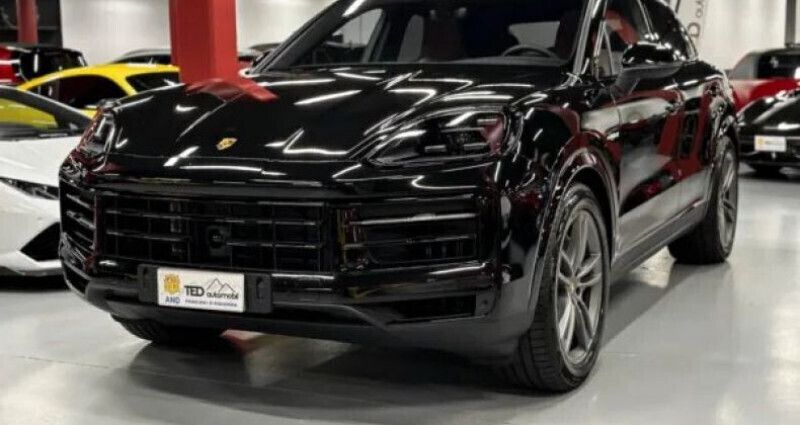 Utilisé 2022 Porsche Cayenne SUV | 103 900 € - Image 1/4
