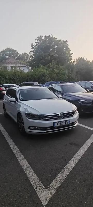 Utilisé 2017 VW Passat Highline Berline | 14 999 € - Image 1/4