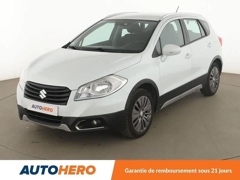 Blanc Utilisé 2014 Suzuki SX4 S-Cross SUV | 11 790 € - Image 1/2