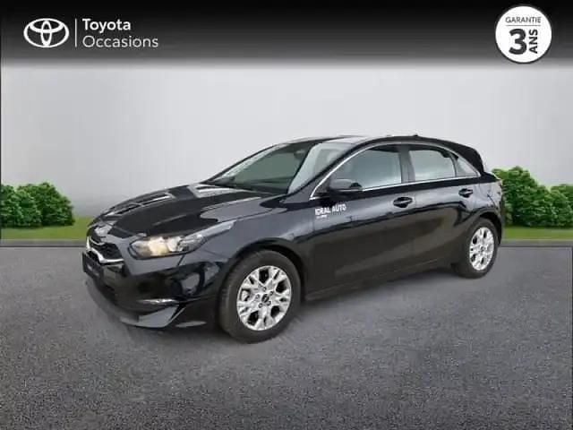 Black pearl Occasion 2024 Kia Ceed Active Citadine | 19 880 € (Bon prix) - Image 1/4