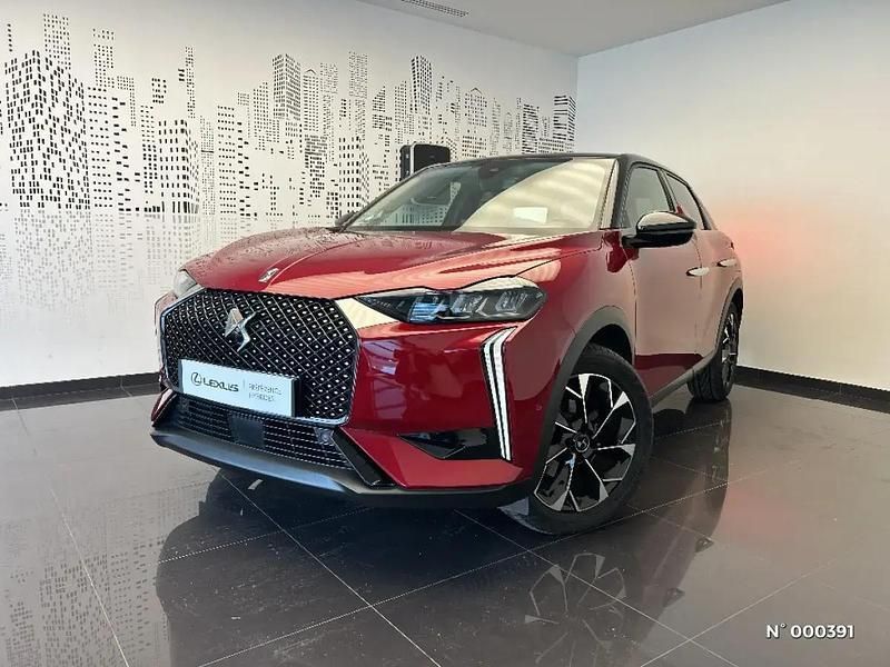 Rouge Utilisé 2023 DS Automobiles DS3 Crossback E-Tense Opera SUV | 18 990 € - Image 1/4