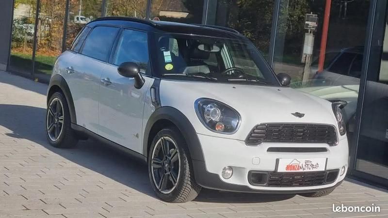Blanc Utilisé 2012 Mini Cooper SD Clubman Break | 9 900 € - Image 1/4