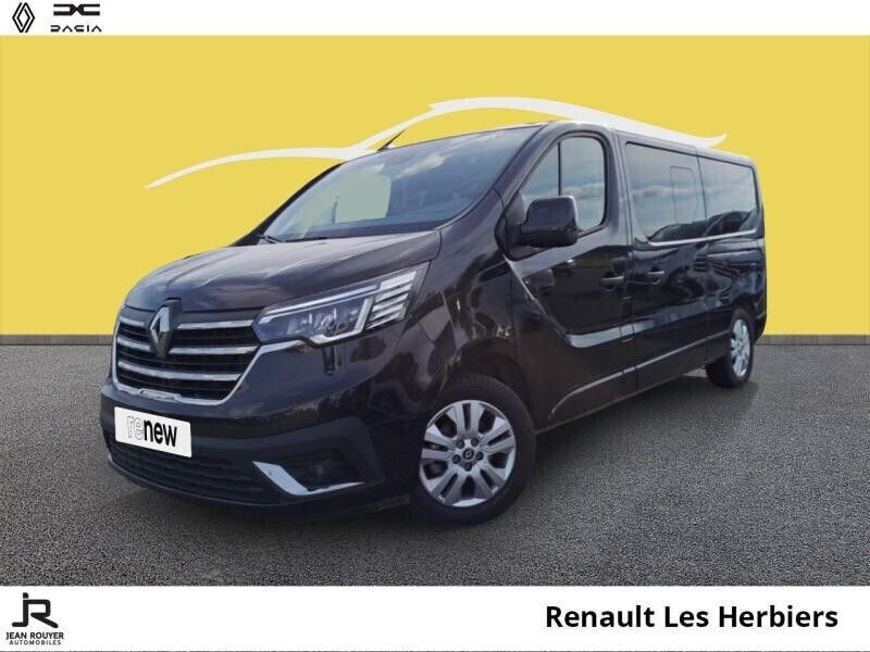 Noir Utilisé 2024 Renault Trafic Intens Van | 40 990 € (Prix juste) - Image 1/4