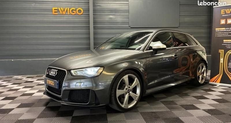 Gris Utilisé 2015 Audi RS3 Sportback Sport Citadine | 33 990 € (Super prix) - Image 1/4