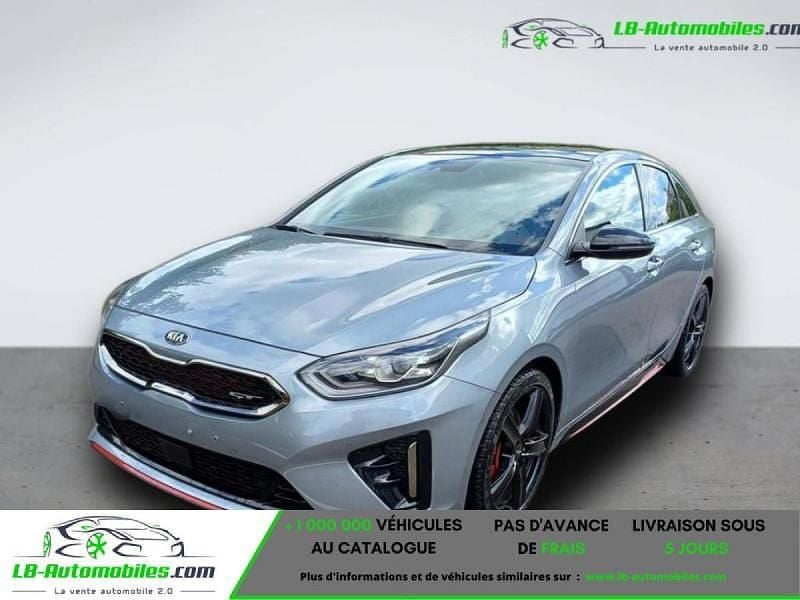 Utilisé 2021 Kia ProCeed Citadine | 27 100 € (Prix juste) - Image 1/4