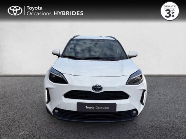 Blanc Utilisé 2022 Toyota Yaris Hybrid Design | 20 990 € (Prix juste) - Image 1/4
