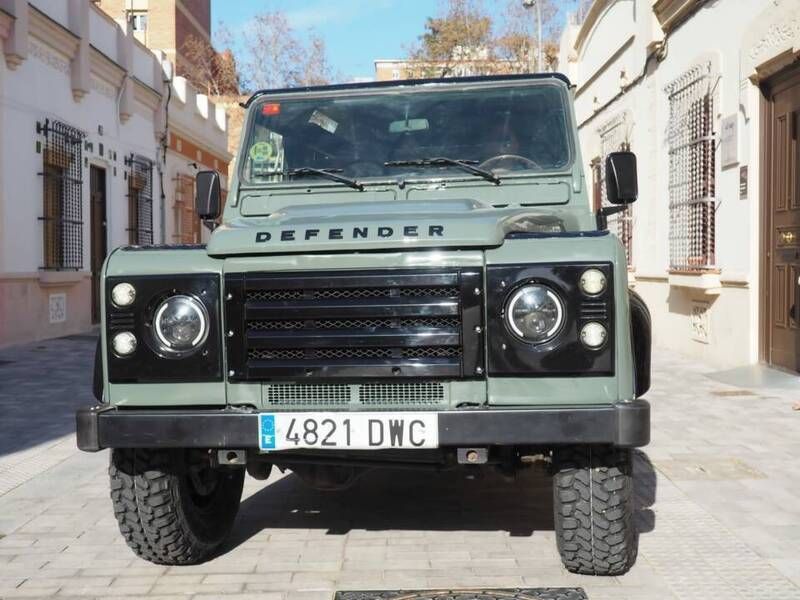 Vert Utilisé 2006 Land Rover Defender Heritage SUV | 38 000 € - Image 1/4
