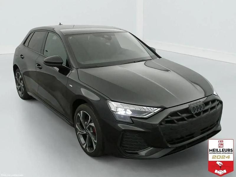 Noir Nouvelle 2025 Audi A3 Berline | 46 874 € (Prix juste) - Image 1/4