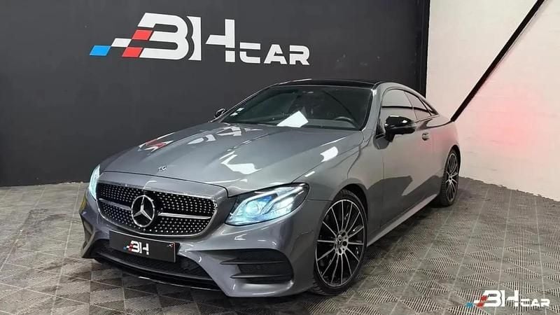 Gris Occasion 2020 Mercedes E200 AMG line Coupé | 39 490 € (Prix juste) - Image 1/4