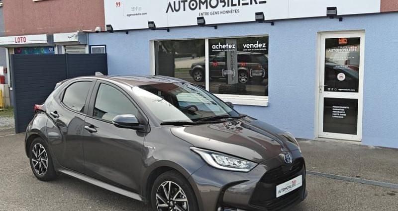 Utilisé 2021 Toyota Yaris Design Citadine | 18 490 € (Super prix) - Image 1/4