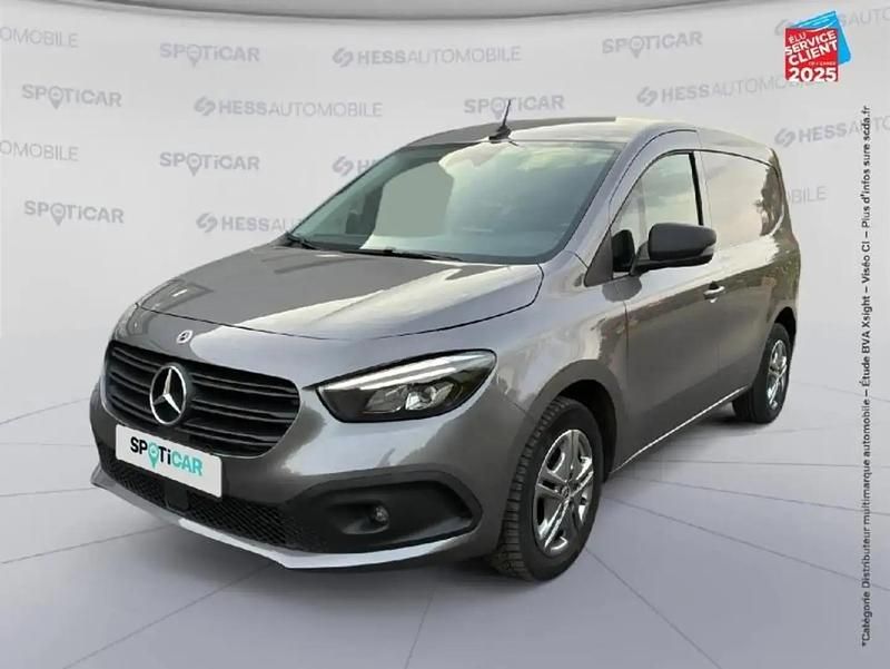 Gris Utilisé 2022 Mercedes Citan 112 Van | 19 499 € - Image 1/4