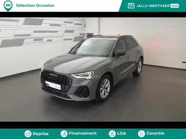 Gris chronos métallisé Occasion 2025 Audi Q3 S-line plus SUV | 43 590 € (Prix juste) - Image 1/4