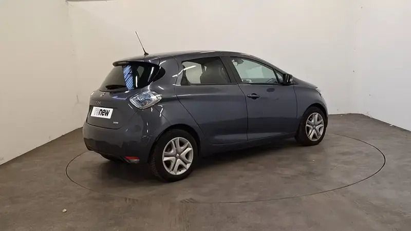 Image 2/4