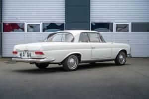 Occasion Mercedes 220 SE 120 ch (88 kW) 1963 Blanc Coupé
