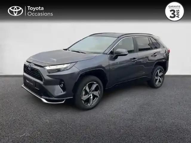 Blanc Occasion 2025 Toyota RAV4 Hybrid Design SUV | 46 990 € (Prix juste) - Image 1/4