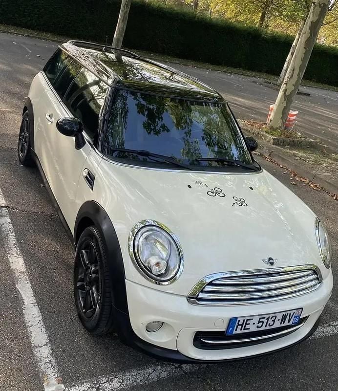 Utilisé 2011 Mini Cooper Clubman Break | 8 300 € - Image 1/4