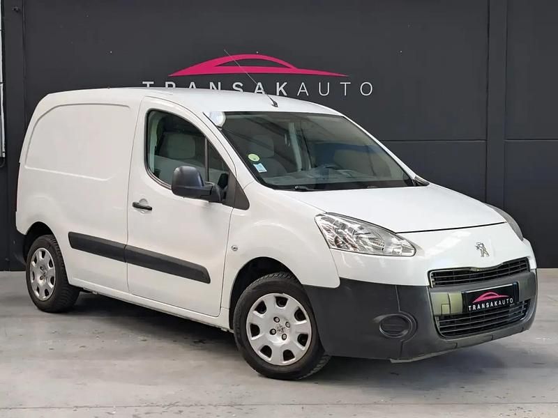 Blanc Utilisé 2015 Peugeot Partner Monospace | 6 490 € - Image 1/4