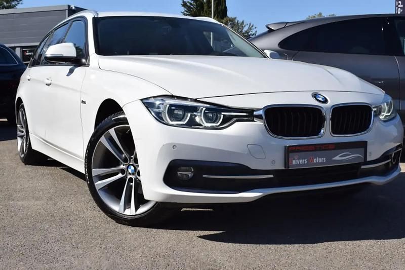 Blanc Utilisé 2016 BMW 318 Sport Line Break | 8 000 € (Super prix) - Image 1/4