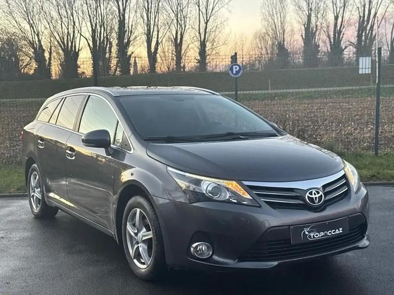 Occasion Toyota Avensis Business Edition 124 ch (91 kW) 2016 Gris