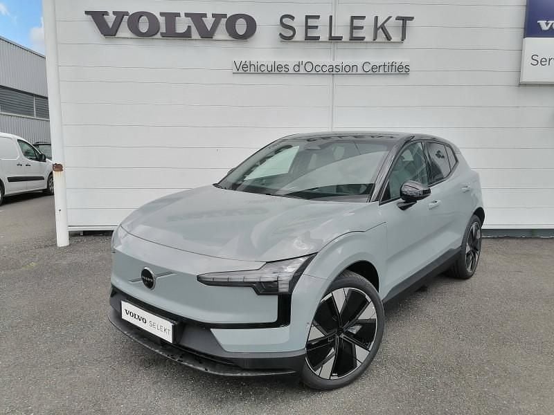 Utilisé 2024 Volvo EX30 Performance SUV | 42 500 € (Prix juste) - Image 1/4
